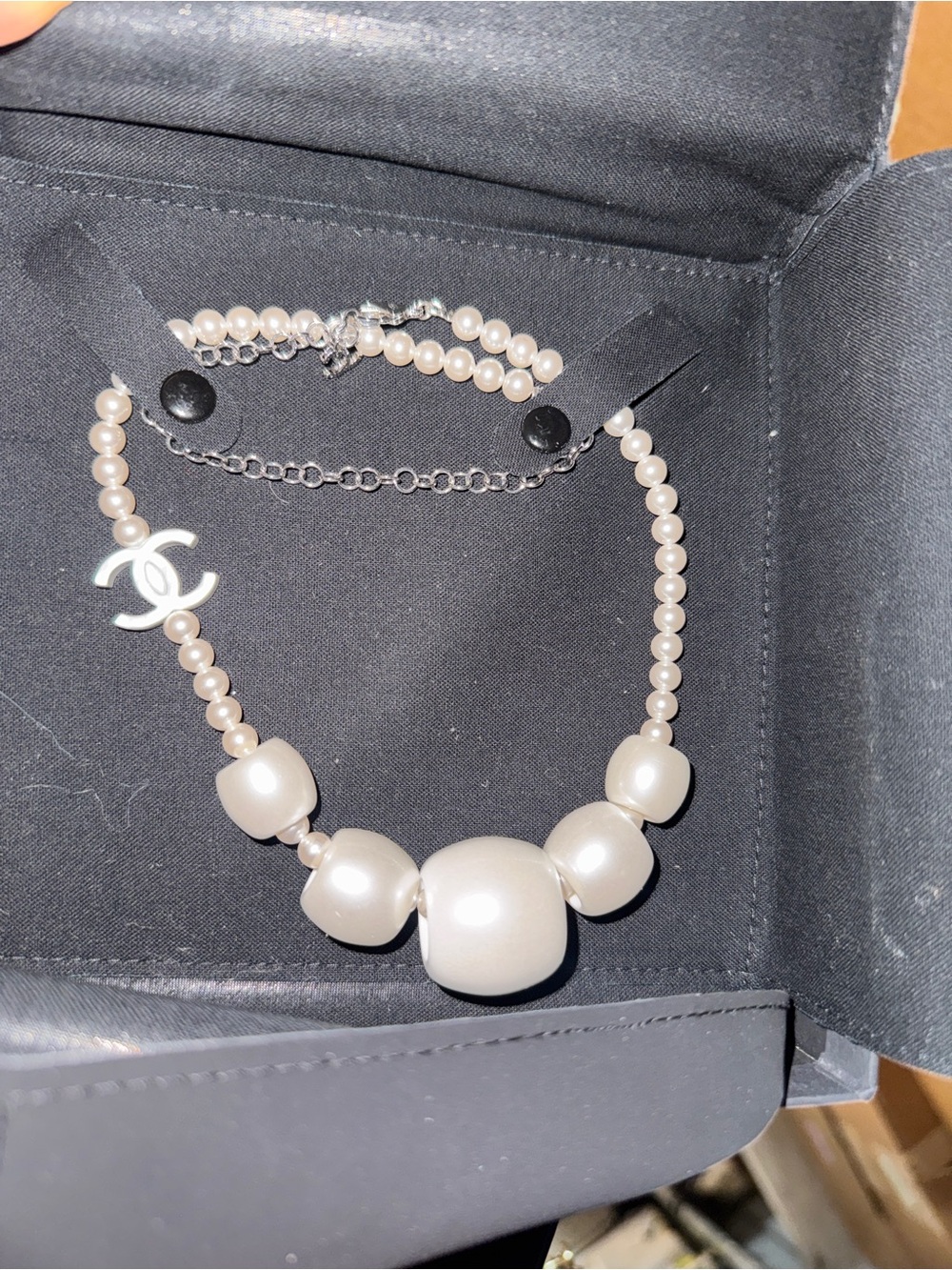 CHANEL Cream/White Strand Faux large Pearl Necklace